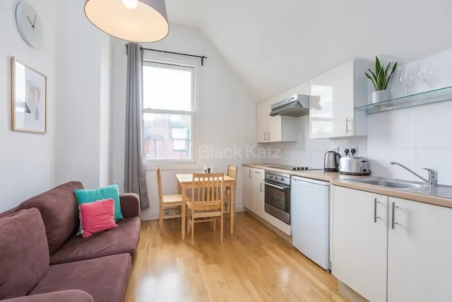 Broadhurst Gardens, South Hampstead, NW6, photo 2