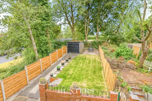 Burton Street, Middleton, M24, photo 1