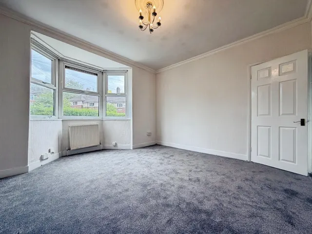 Photo 3 — Barrie Crescent, Firth Park, Sheffield, S5