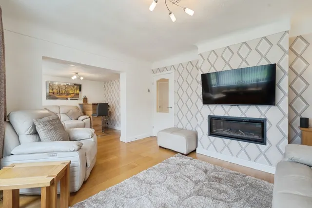 Long Lane, Hindley Green, WN2, photo 2