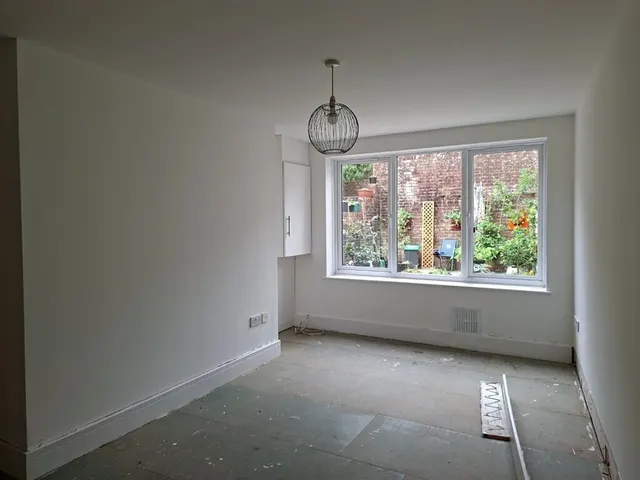 East Street, Blandford Forum, DT11, photo 3