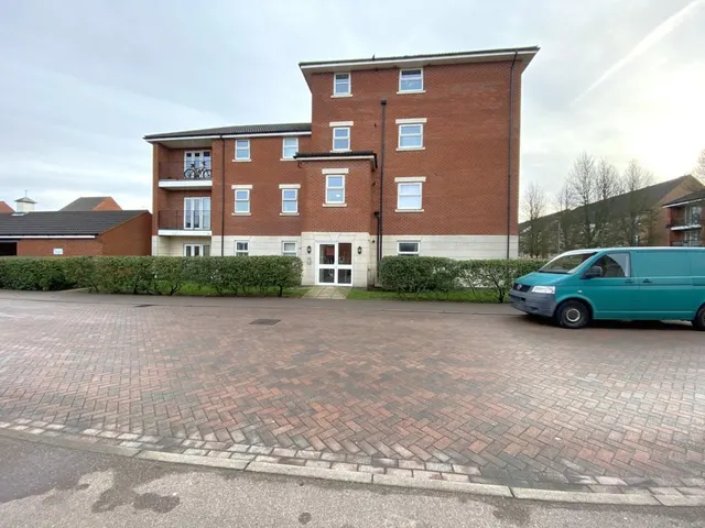 Fernwood, Newark, Nottingham, photo 1