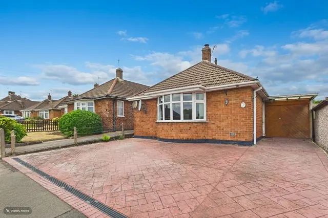 Beaufort Avenue, Loughborough, photo 1