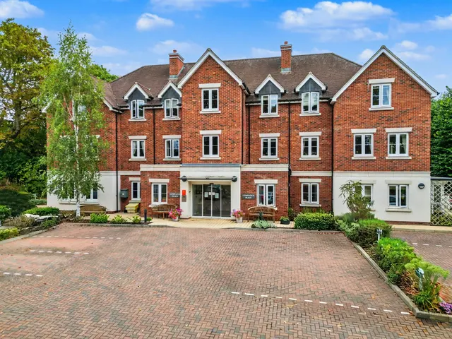 Constance Place, Knebworth, SG3, photo 1
