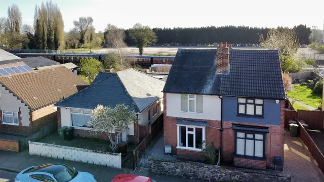 King Edward Road, Loughborough, photo 1
