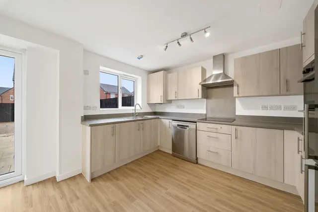 Photo 2 — Daffodil Road, Halewood, Liverpool, Liverpool, L26 0AP