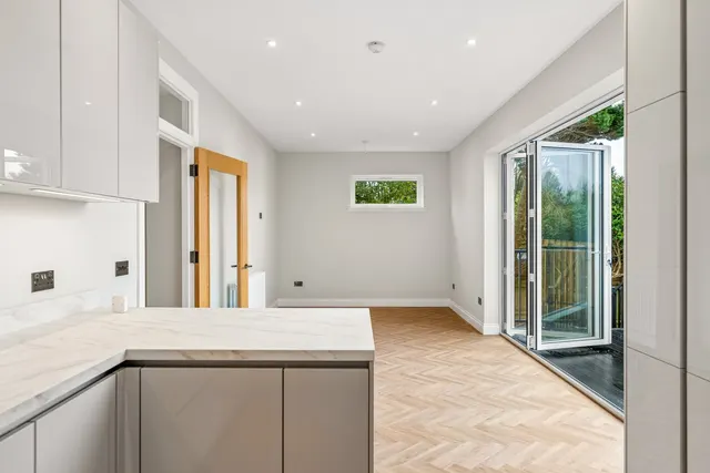 Macfarlane Road, Bearsden, G61, photo 3
