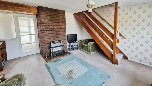 Thistledown Avenue, Burntwood, WS7, photo 2