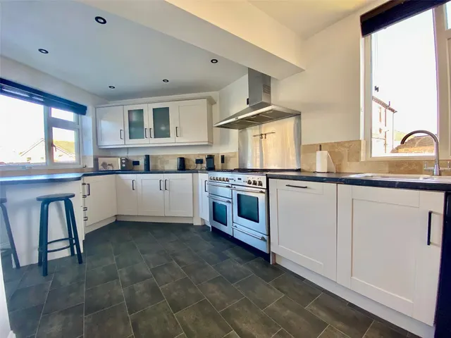 Crewgarth Road, Morecambe, LA3, photo 2