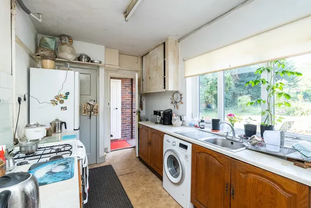 Deepdene Avenue, Dorking, RH5, photo 3