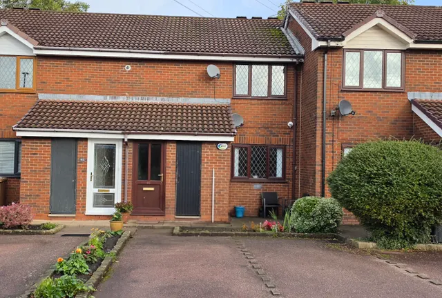 Kershaw Grove, Audenshaw, M34, photo 1