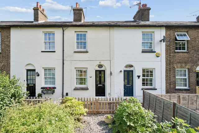 Grove Cottages, Falconer Road, Bushey, Bushey, WD23 3AE, photo 1