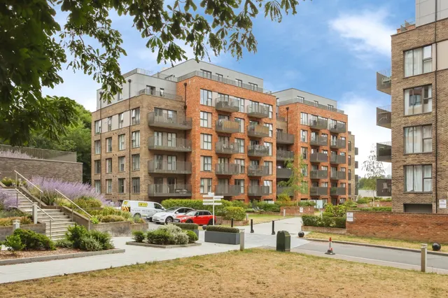 Rosalind Drive, Maidstone, photo 1