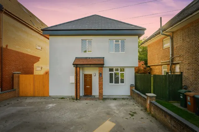 Bucknalls Close, Watford, WD25, photo 1