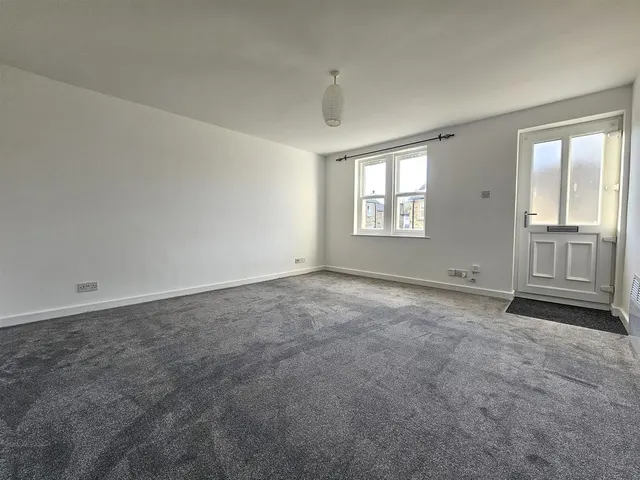Weavers Walk, Silsden, BD20 9PZ, photo 1