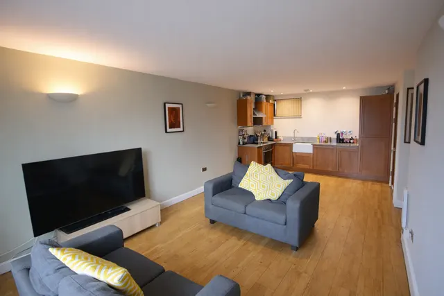 Photo 3 — Isaac Way, Manchester, M4 7EP