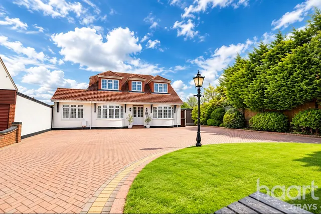 Station Road, West Horndon, CM13, photo 2