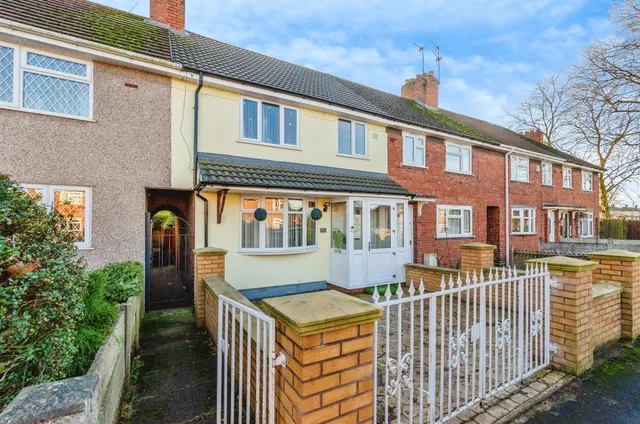 Richards Road, Tipton, photo 1