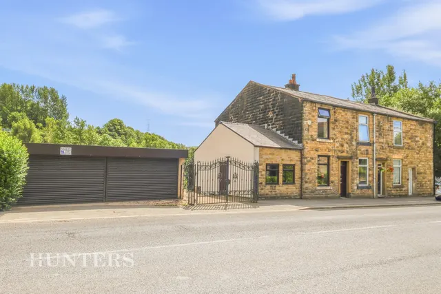 Rock Nook, Littleborough, OL15, photo 1