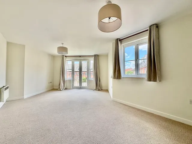 Photo 2 — Eaton Avenue, Slough SL1 6EZ