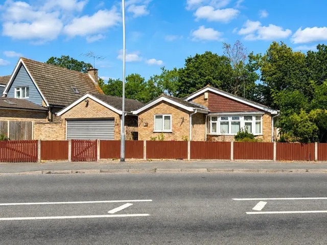 St. Johns Close, St Johns, Colchester, photo 1