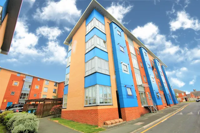 2 bedroom flat — Craggs Row, Preston, Lancashire, PR1 1JD