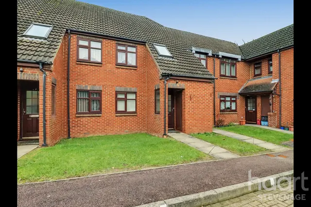 The Lawns, Stevenage, SG2, photo 1