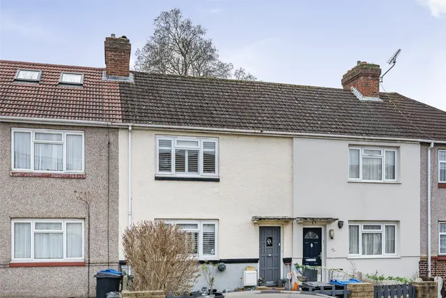 New Close, London, SW19 2SZ, photo 1