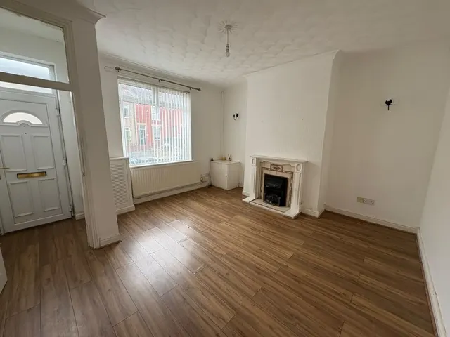 Photo 2 — 585 Wigan Road
