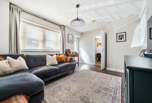 Photo 2 — Overnhill Road, Bristol, BS16 5EW