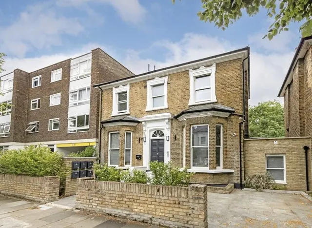 Eaton Rise, Ealing, W5, photo 1