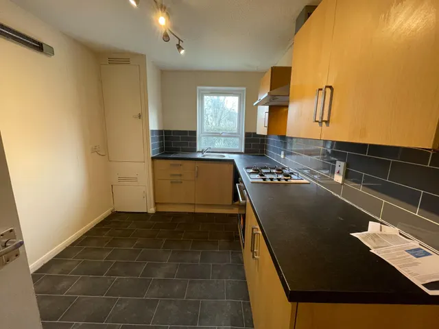 Photo 2 — Great Gull Crescent, Southfields, Northampton, NN3