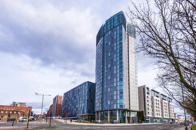 Plaza Boulevard, Liverpool, Merseyside, L8, photo 1