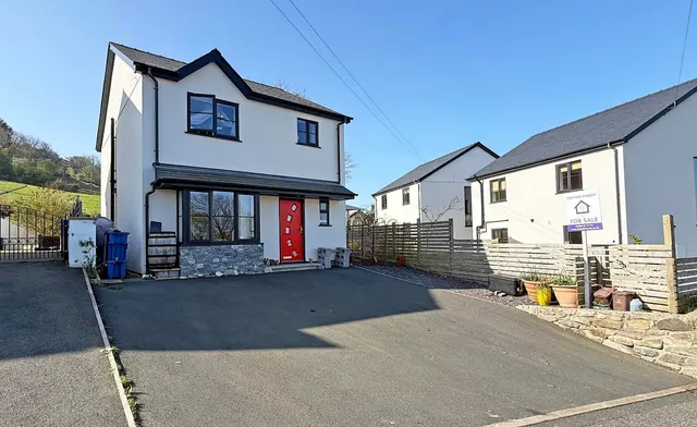 Clynnogfawr, Caernarfon, LL54, photo 2