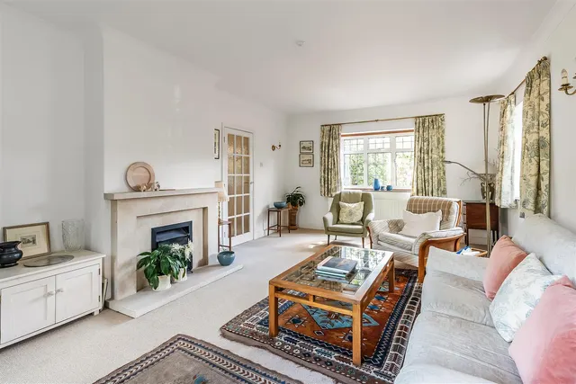 Oak Way, Ashtead, KT21, photo 3