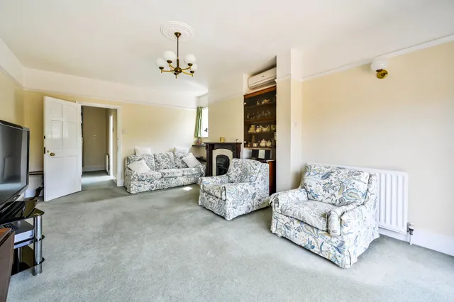 Photo 2 — The Cot, Dickerage Lane, New Malden