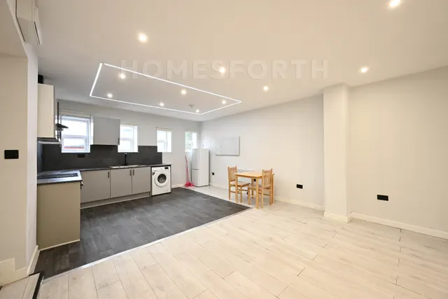 Bellegrove Road, Welling, DA16, photo 2