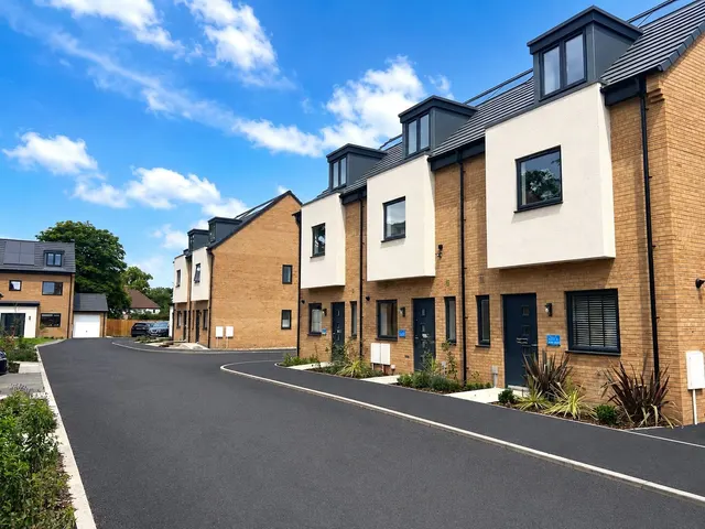 Plot 3, The Kingston, Gloucestershire, Stone Crescent, GL51 8DP, photo 1