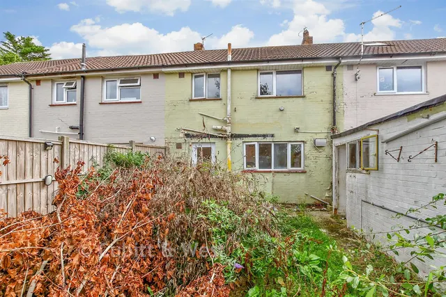 Holybourne Road, Havant, PO9, photo 2