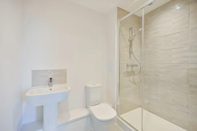 Photo 2 — 45 Coniston House, 15 Powdermill Close