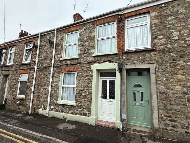 Water Street, Kidwelly, SA17, photo 1