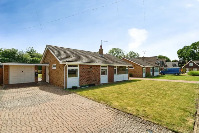 Two Saints Close, Hoveton, Norwich, Norfolk, NR12, photo 1