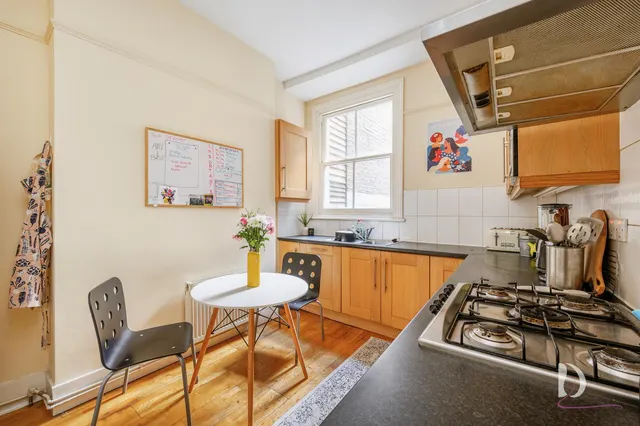 Photo 3 — Lanark Place, Maida Vale, London, W9 1BT