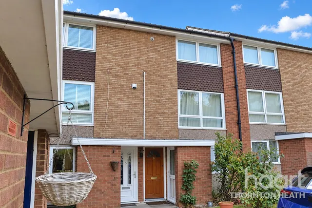 Selhurst Road, London, SE25, photo 1