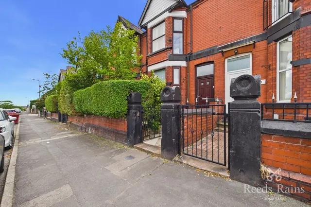 Windle Street, St. Helens, WA10, photo 1