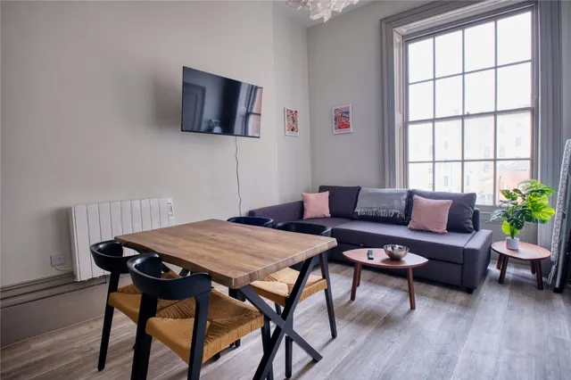 Lansdown Place, Cheltenham, GL50, photo 3