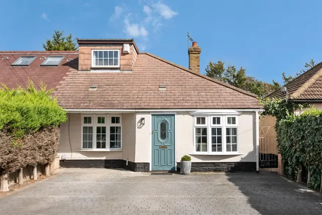 Pield Heath Avenue, Hillingdon, photo 1