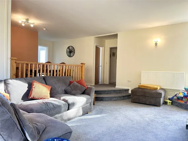 Leonardston Road, Llanstadwell, SA73, photo 3