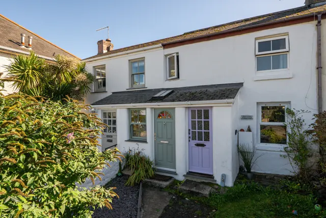 Commercial Road, Hayle, TR27