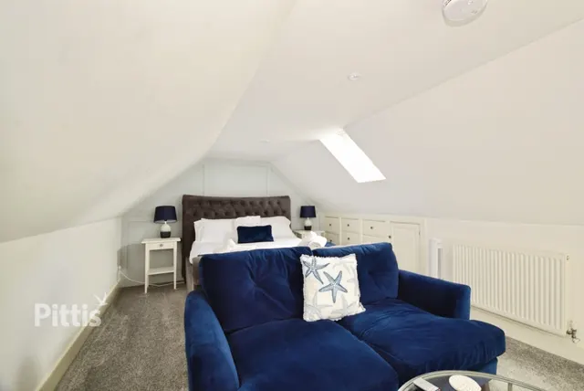 Fairfield Gardens, Sandown, PO36, photo 1